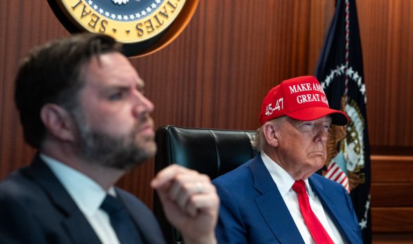 Злое трио мыслителей в самом сердце Мага