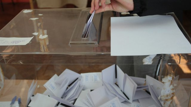 «Market Linx»: На сегодняшних выборах две стороны выпадают из парламента