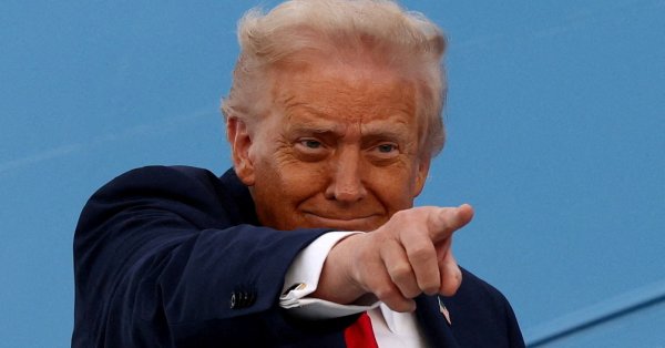 Может ли Трамп действительно определить Антифа как террористическую организацию?