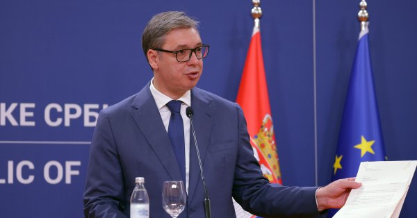 В течение года: Вучич потратил 5,5 миллиарда евро на оружие