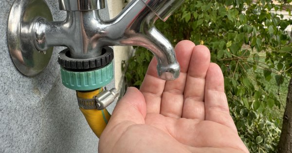 Справочник: в Болгарии, джентльмены, нет водязности - есть халатность!