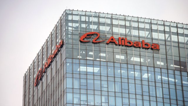 Alibaba возглавляет китайскую технологическую кампанию, чтобы собрать миллиарды долларов