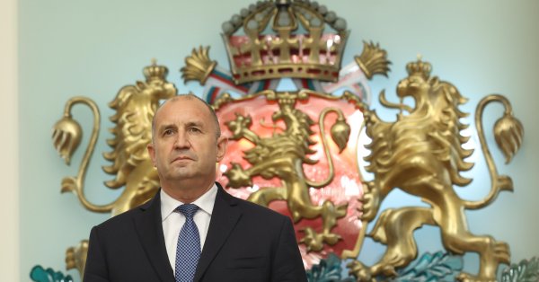 Радев: Война в Украине жесткая и расширяет свой объем