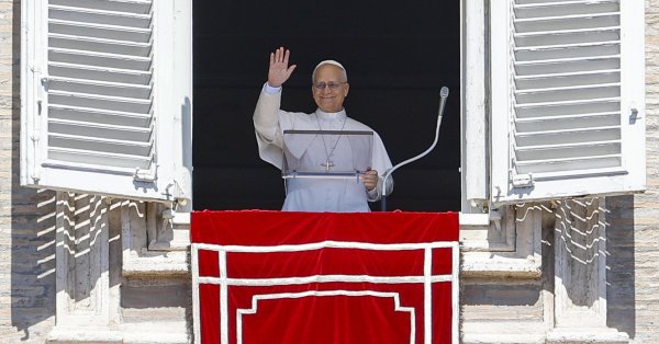 Официальный: представители ЛГБТ примут участие в поклонении в Ватикане