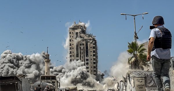 Израиль призвал палестинцев в городе Газа уйти на юг