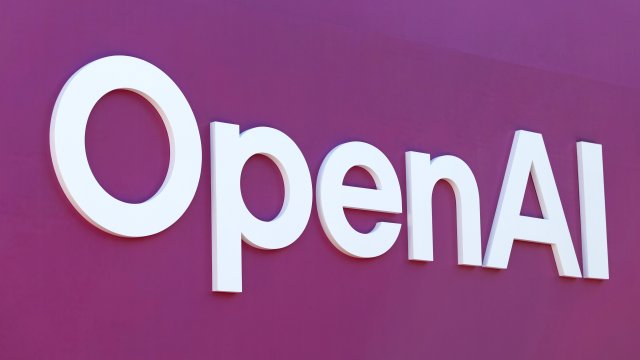 Финансовые проблемы Openai намекают на сделки Oracle и Broadcom