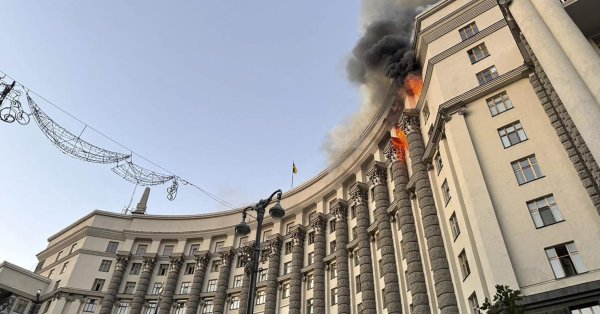 Впервые: Россия попала в правительственное здание в видео Киева