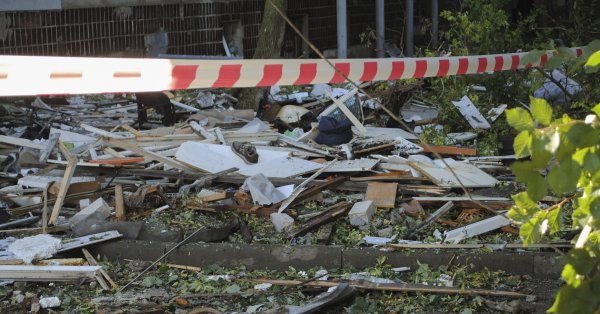 Два человека были убиты в российских воздушных ударах на юге Украины