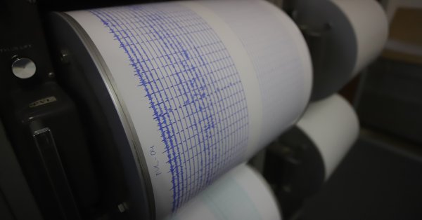 Сильные запросы в Греции: 5 Рихтер на 111 км от Фессалоники