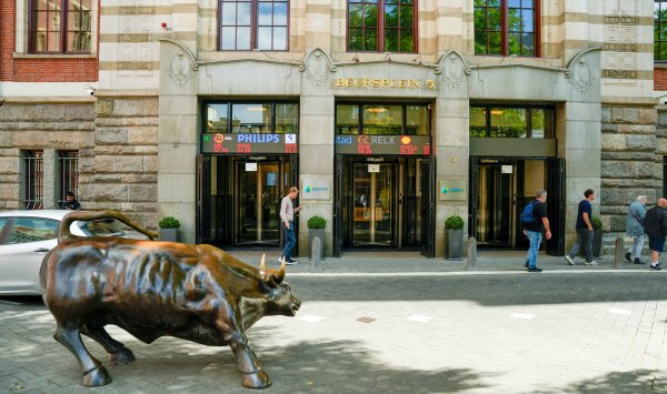 Крупные компании в США сделают более крупные выкупы, чем прогнозы