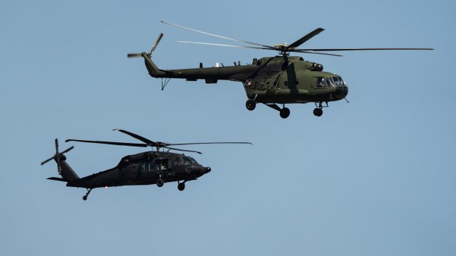 Португалия купит европейскую и американскую военную технику