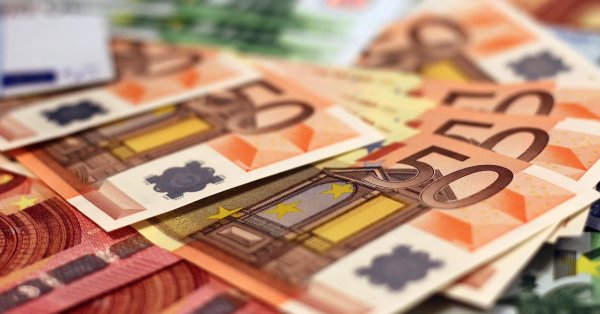 ЕЦБ с рекомендацией: будьте готовы к кризису, держите деньги