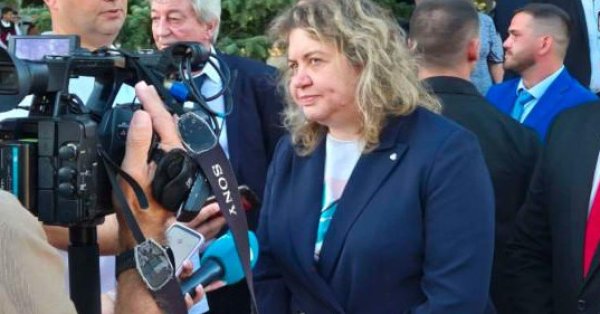 Кизелова: только объединены вокруг национальных приоритетов, мы можем построить нашу страну