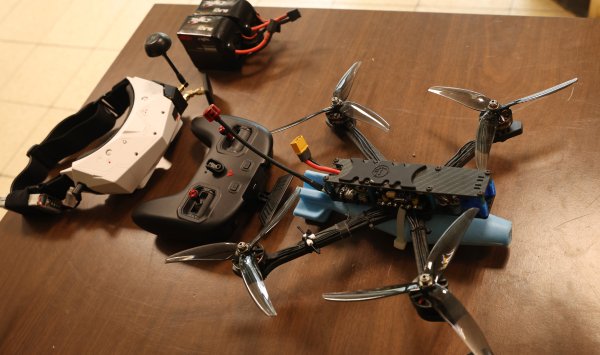 Есть ли «воздушный шар» для дронов? RheinMetall бьет тревожный, но, вероятно, бросается