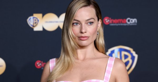 Критиковать Марго Робби, слишком много разоблаченного