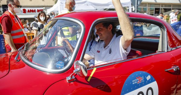 Автомобили, кокаин и похищение - невероятная семейная вражда в Fiat