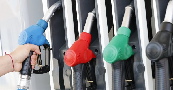 Аналитик: цена на нефть останется спокойной, можно дешевле