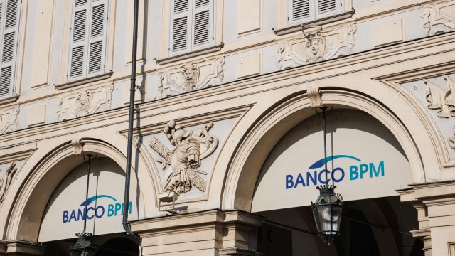 Credit Agricole изучает варианты слияния с итальянским банком BPM