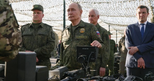 Россия доставит 5 C-400 грузовых систем Индии к 2026 году.