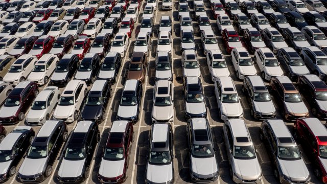 Американские обычаи с головной болью для небольших японских автомобильных компаний