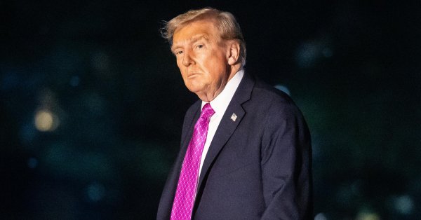 Трамп пугает национальную чрезвычайную ситуацию