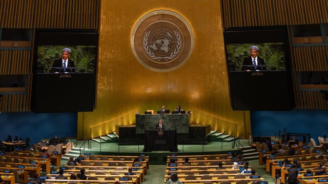 ООН восстановил эмбарго оружия и другие санкции против Ирана