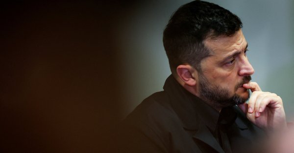 Зеленски предупреждает о опасной гонке с вооружением