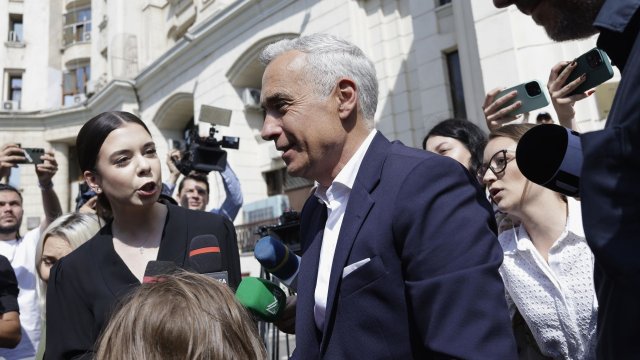 Калин Жоржесо было предъявлено обвинение в планировании насильственного переворота в Румынии