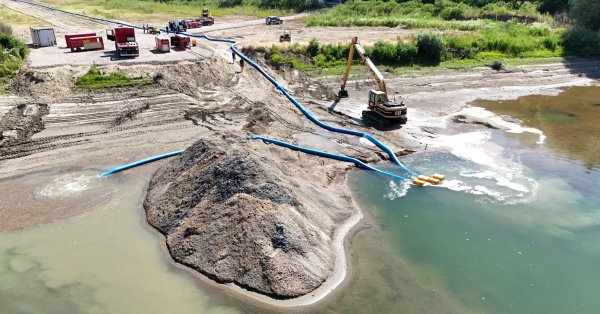 Сохранить заповедник Сребарны с водой Думаи