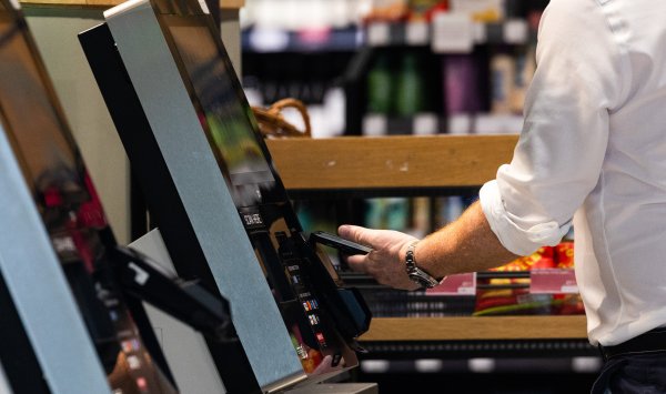 Британские ритейлеры готовятся к Рождеству с ограниченным бюджетом