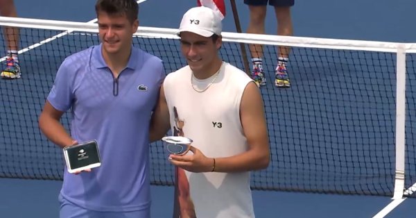 Иван Иванов победил Александра Вассилева на историческом болгарском финале US Open