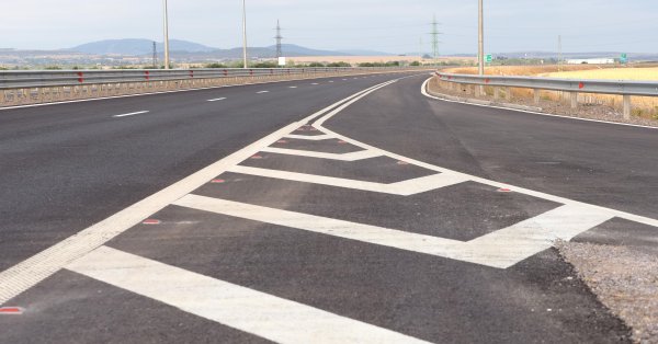 Иван Иванов: С связи «Европы» Европы между Востокой и Западной Европой является фактом