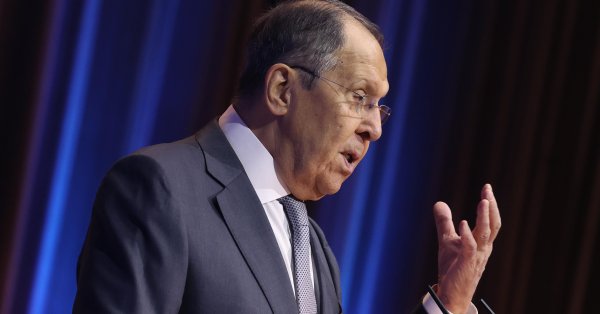 Лавров: Россия хочет многократный мир, в который входит Запад