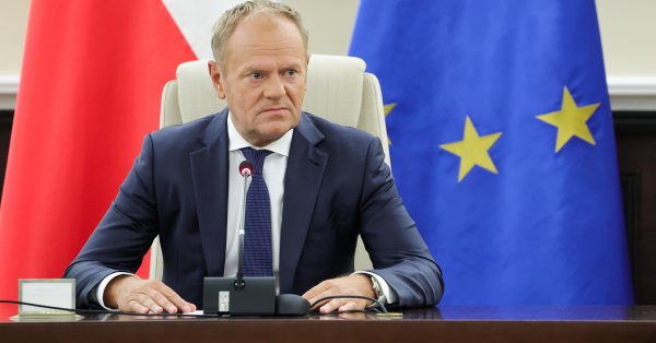 Tusk: 19 беспилотников вошли в Польшу