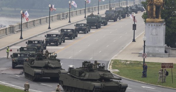 Польша получает контингент новых танков M1 Abrams