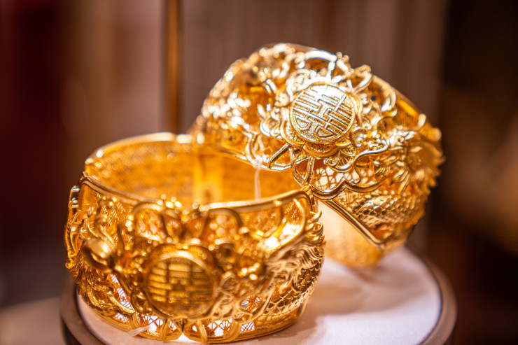 Золото имеет