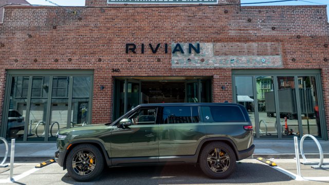 Политика Трампа против зеленых технологий вызывает боль ривийца