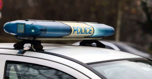 Автобус и грузовик попали в Софию - Варна -роуд в филиале для Lesidren