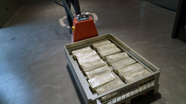 Лондонская станция запасов серебра, сухая