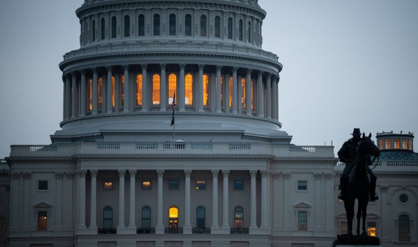 Что следовать за торговцами на рынках США по блокированию правительства