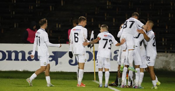 Славия осталась без тренера - новости от Dnes.bg