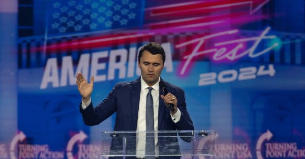 Активист Чарли Кирк будет посмертно награжден президентом Трампом