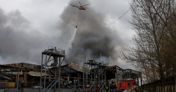 Санкции, атаки дронов и рыночные изменения повлияли на энергетический сектор России