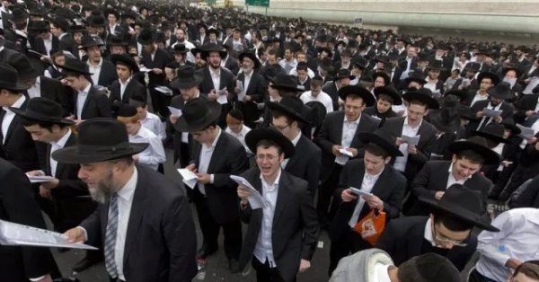 200 тысяч евреев протестуют в Иерусалиме против военной службы