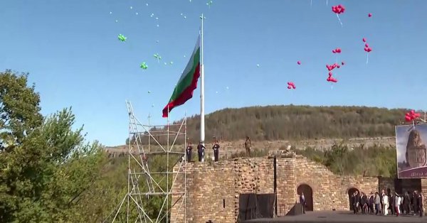 Мужчина упал со скалы в крепости Царевец