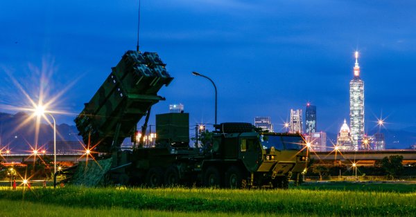 Германия и Швейцария хотят совместно построить ракетные батареи «Патриот»