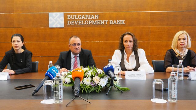 МРРР и ББР заключили соглашение об оплате по инвестиционной программе муниципальных проектов