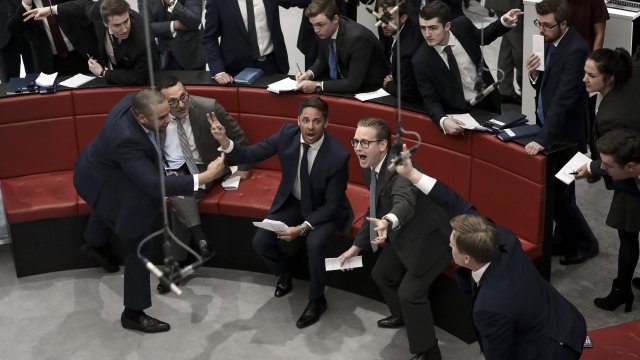 Очередная порция корпоративных отчетов пошатнула доверие инвесторов в Европе