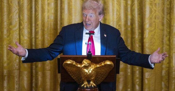 Трамп санкционировал операцию ЦРУ в Венесуэле