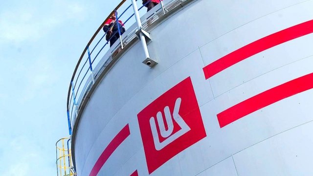 Лукойл планирует продать свои международные активы